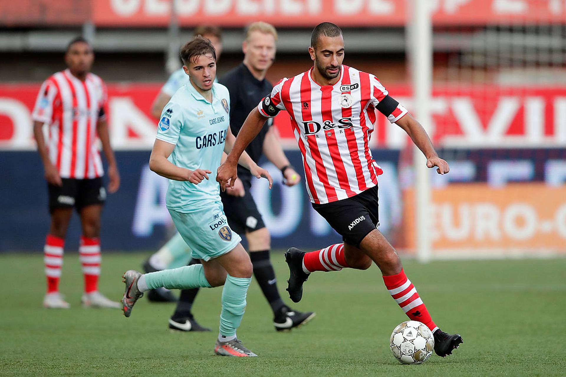 而长春亚泰 而长春亚泰