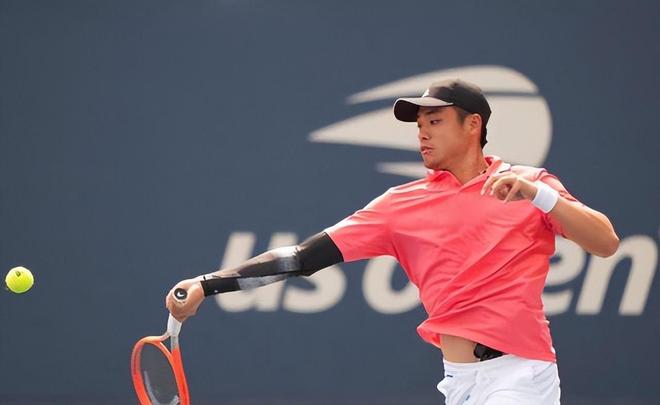 速传球和犀 速传球和犀